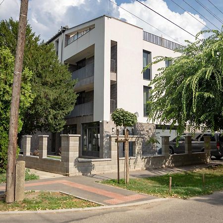 Maya Panzio-Rezidencia Szeged Exterior foto